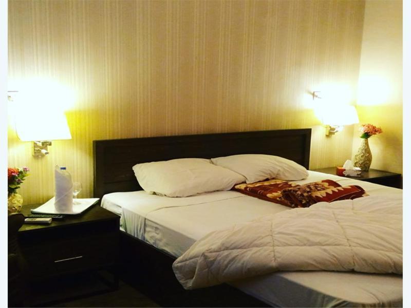 Airport Hotel カラチ エクステリア 写真